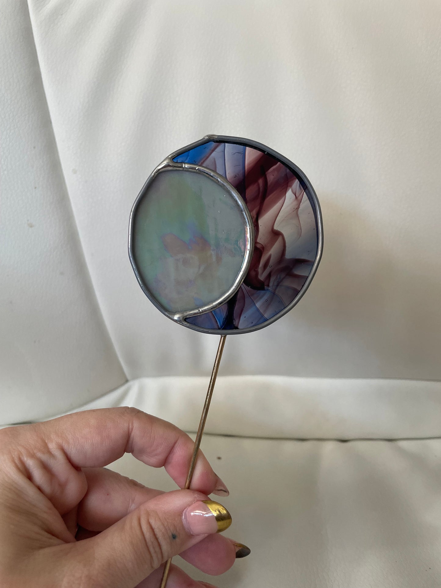 Blue and purple swirled Moon plant stake