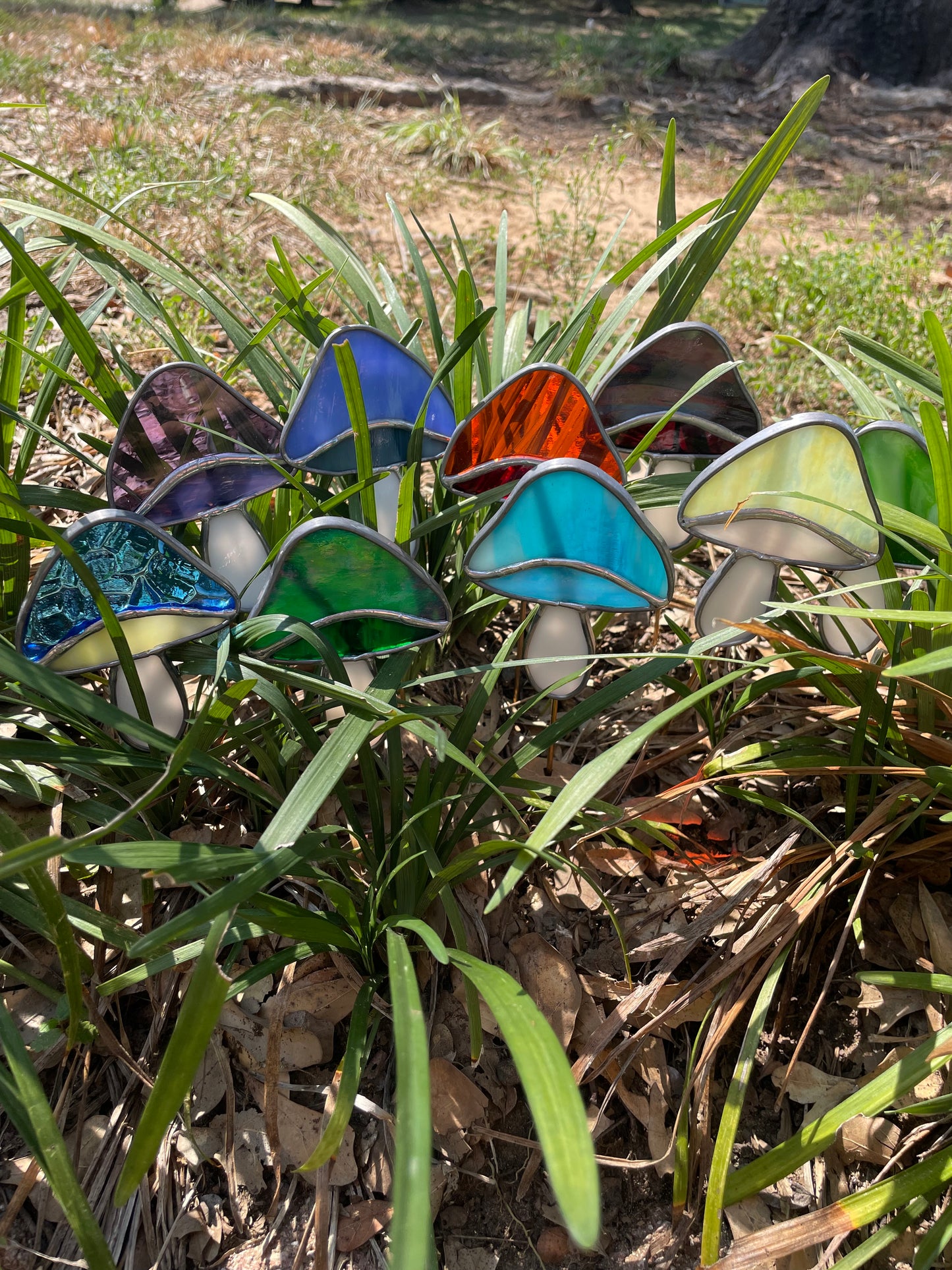 Mushroom plant stake - blue
