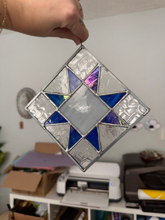 Dark blue quilt square